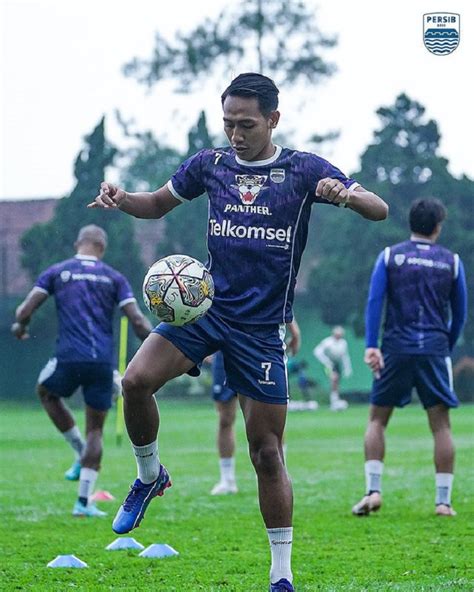 skor persib vs persebaya hari ini