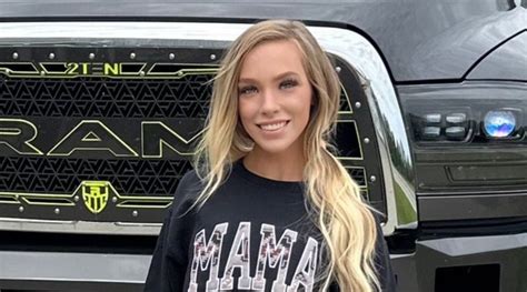 skye only marie fans