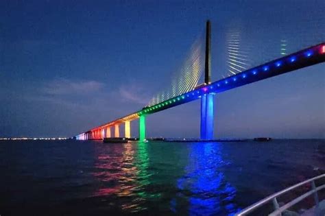 skyway bridge sunset cruise