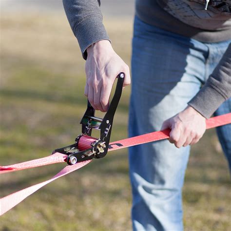 Slackline Vs Ratchet Strap