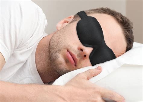 sleep with an eye mask