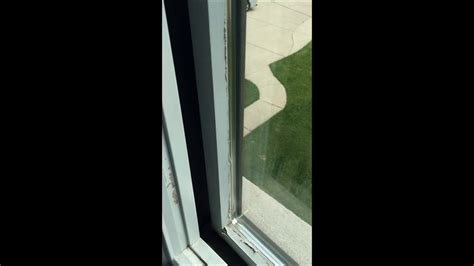 Sliding Window Not Closing