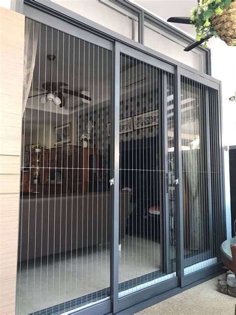 sliding window with grill