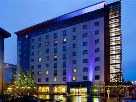 slough uk hotel with spa