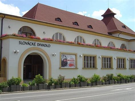 slovacke divadlo uherske hradiste