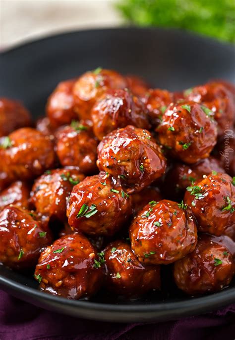 slow cooked meatballs in sauce