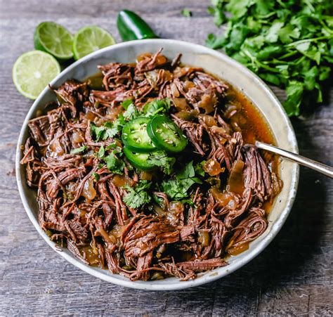 Slow Cooker Beef Barbacoa