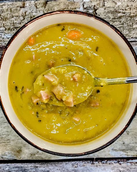Slow Cooker Ham Split Pea Soup