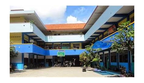 SMA Kristen Petra 1 - High School in Surabaya
