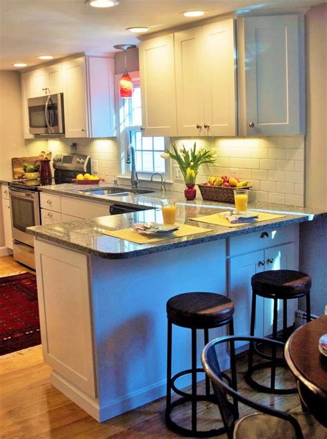These Kitchen Peninsulas Are (and Functional!) (With images