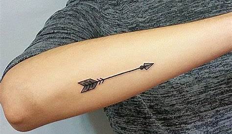 Small Tattoo Arrow Wrist On Wrist, s