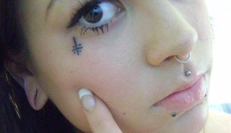 Small Tattoo On Face 4,607 Likes, 22 Comments Wolf (babywolf669)