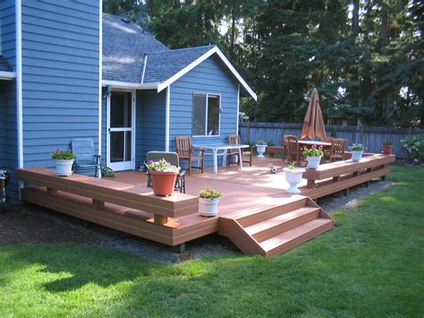 small backyard deck design