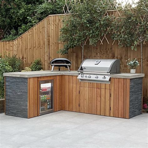 small backyard kitchen ideas