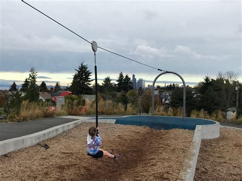 small backyard zipline