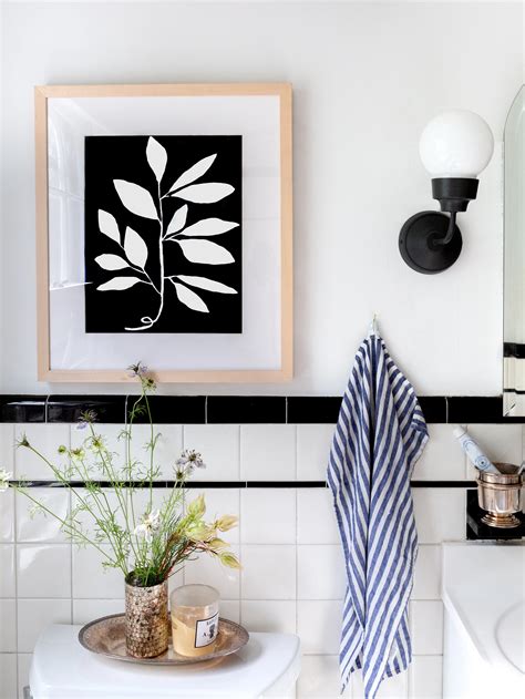 Small Bathroom Paintings