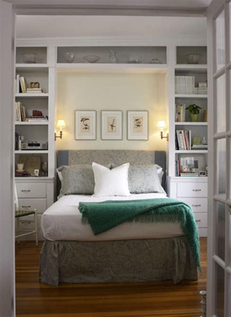 Small Bedroom Tips That Will Save You Some Precious Space