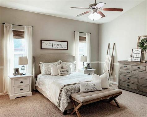 33 Beautiful Small Bedroom Ideas You Need To Know