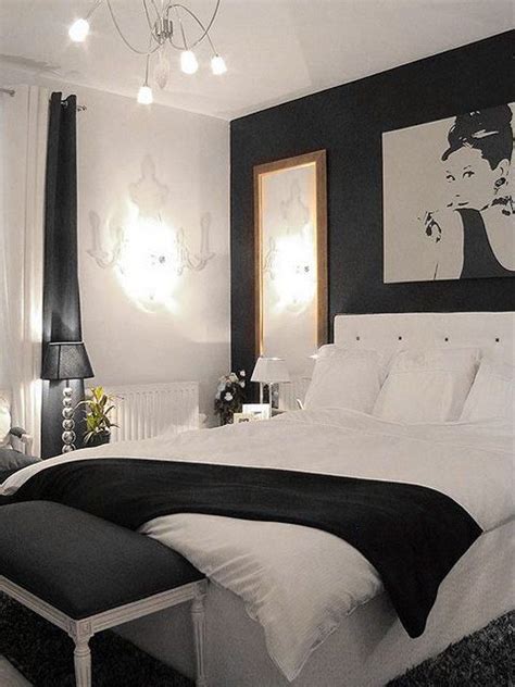 black white simple bedroom decorating ideas for young