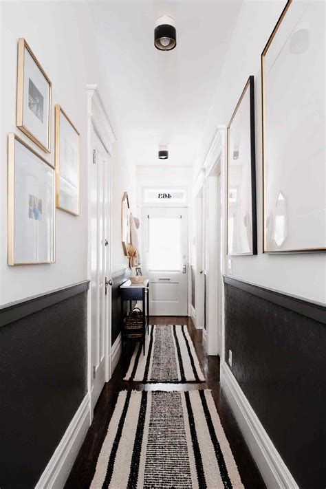 small black and white hallway ideas