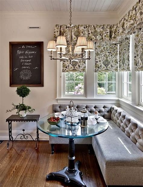Small Dining Room Breakfast Nook