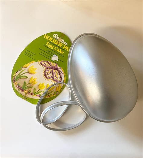 Small Easter Egg Cake Pan