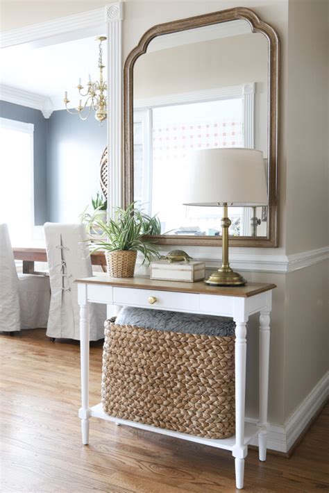 Small Entryway Table