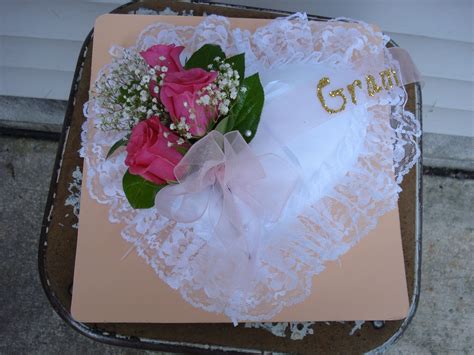 Small Flowers For Inside Casket