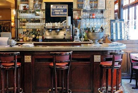 Small French Bar