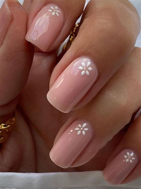 Small Gel Nail Designs: A Guide to Tiny Nail Art Masterpieces