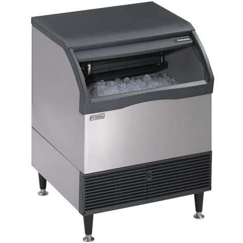 Small Ice Machine Undercounter
