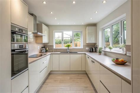 Small Kitchen U Shape Ideas