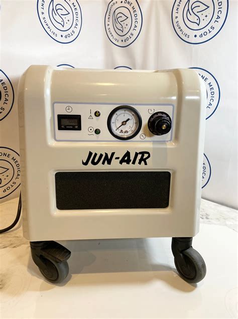 Small Lab Air Compressor