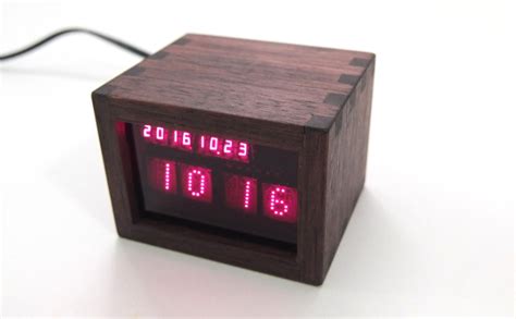 Small Retro Led Clock