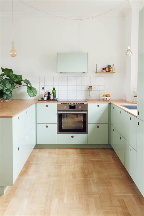 Small U Shaped Kitchens