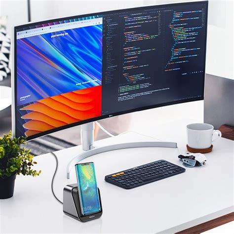 Smartphone Docking Station With Monitor