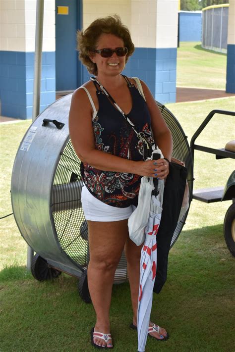 smashing hot bbc moms