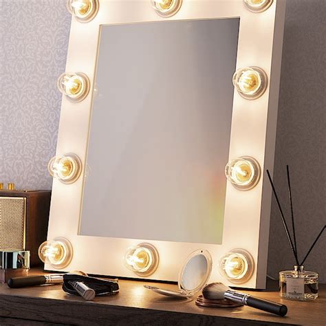 Spegel med belysning, 55 x 45 cm, Northlight Clas Ohlson