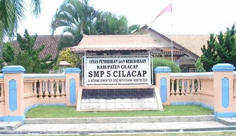 SMP N 7 Cilacap ditunjuk sebagai Sekolah Adiwiyata Th. 2015