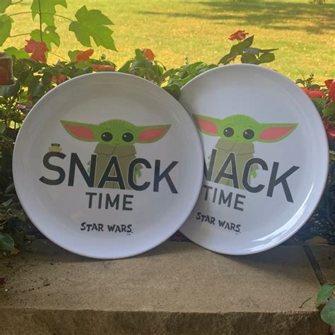 Snack Time Plates