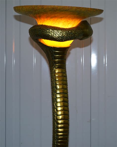 doodleart.shop:snake floor lamp