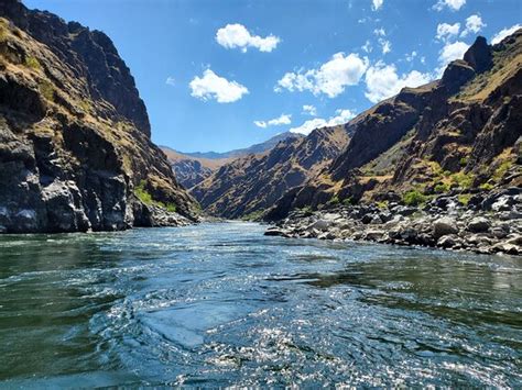 snake river cruise idaho