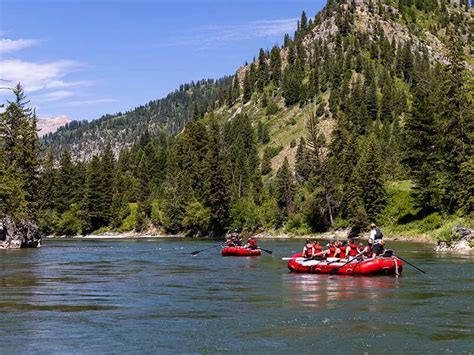 Whitewater Rafting in Jackson Hole Rendezvous Mountain Rentals