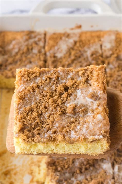 The Ultimate Snickerdoodle Crumb Cake: A Delightful Blend of Flavors