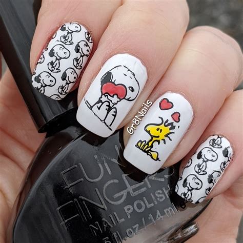 Snoopy Nail Designs: A Comprehensive Guide for All Peanuts Fans