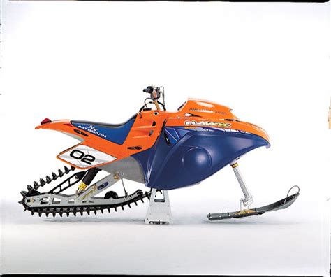 Snow Hawk 800