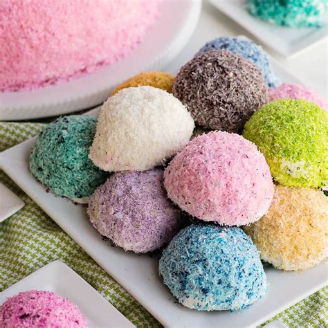 Snowball Cake Hostess