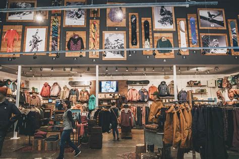 Snowboard Store Laval