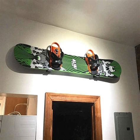 Snowboard Wall Mount Ideas