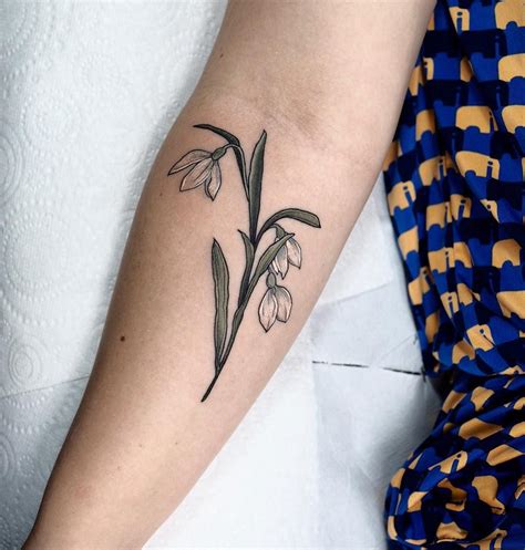 The Best Snowdrop Flower Tattoo Designs Ideas